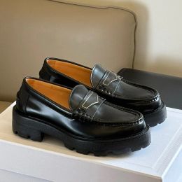 Locs de concepteur de luxe pour le confort ultime - chaussures élégantes confortables pour les femmes