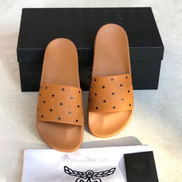 Tamaño 35-44 Moda Diseñador de lujo Zapatilla Mujer Sandalia de goma Piscina de verano Zapatos casuales Sandale Sexy Playa al aire libre Top Calidad Sliders Hombres Mule Loafer Slide con caja