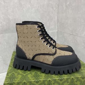 Luxe Designer Heren Enkellaarsjes In elkaar grijpende Vetersluiting Legerlaarzen Wandelen Ridder Damesmode Jacquard Denim Letter Casual Bootband Martin Laarzen Doosmaat 35-47