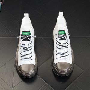 Designer de luxe hommes plate-forme appartements chaussures Martin bottes planche à roulettes tendance baskets pour les rues Web célébrité