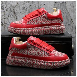 Luxe designer heren glamour Red Red Rhinestone Platform Prom schoenen causale flats mocassins mannelijke rock hiphop wandelen sneakers