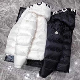 Designer de luxe Hommes d'hiver Saltzman Down Parka Light Trench Coat Sweat à capuche Noir et blanc NFC Scan MBDB
