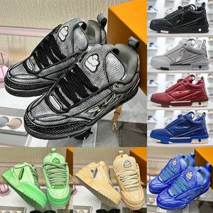 Designer de luxe hommes skate sneaker grand logo motif de fleur cuir grainé semelle supérieure en caoutchouc défilé de mode nouvelles femmes chaussures de sport mode hommes chaussures décontractées