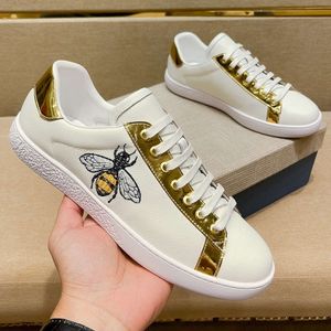 Luxe Designer Heren Schoenen Little Bee White Board Hoge Versie Kwaliteit Leer Casual Dames Trainers Z48O