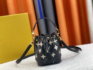 Luxe Designer Nano Noe Emmer Schoudertas Bloem Portemonnee Spot Graffiti Kleurrijke Zeefdruk Mini Emmer Dames Handtas Crossbody Tas M81836 M81985 M46291