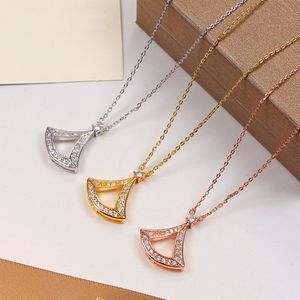 Luxe designer ketting mode kettingen klassieke elegante fanvorm grote rok diamanten hanger vrouwelijke sieraden voor vrouwen Valentijnsdag