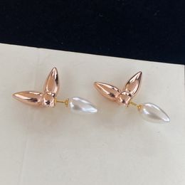 Boucles d'oreilles de lettre de perle de créateur de luxe, style classique, bijoux haut de gamme et de haute qualité, fête, mariage, cadeau de la mariée