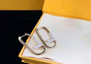 Luxe ontwerper Hangdoek kettingen Retro -oorstudies Sieraden voor vrouwen modeontwerpers oorbellen merk klassieke hangers oorbel nek6312202