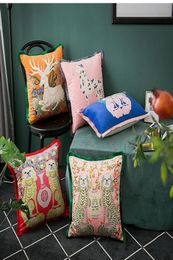 Luxury Designer Pillow Case Classic Animal Flower Impresión Cubierta de colchón de borde 4545 cm o 3555 cm para la decoración del hogar y 5934633