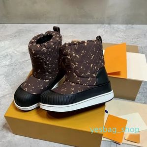 Luxe Designer Polar Platte Half Laarzen Enkel Sneeuw Slip op Outdoor Boot Snowboard Skischoenen Platformzool Martin Winter Sneakers Maat