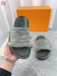 Piscine de concepteur de luxe Ligne d'oreiller à sandale plate gris glissade sur les sandales de glissière en cuir Chaussures de pantoufles avec boîte
