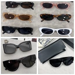 Concepteur de luxe Prescription Cat Eye Sunglasses pour femmes pour hommes Cadre polarisée surdimensionnée avec protection UV et objectifs de lettres SLM119 SLM94 Pas de boîte