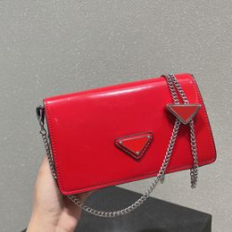 Luxe ontwerper PS Bags Dames Solid Red Letters Metaal stuk Schoudertas Temperament Honderd dames Travel Crossbody Wallet Dinner Party Ladies Purse Lvtopbags