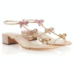 Designer de luxe Renes Chaussures de sandales à bijoux lowheed avec des cristaux d'arc Femmes Walking Flats Party Mariage sexy talons hauts EU3549755071