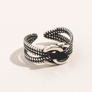 Luxe Designer Ring 18K Verguld voor Vrouwen Ring Letter Designer Ringen Retro Plaid Ring Mode Ringen Bruiloft Feest Cadeau Sieraden