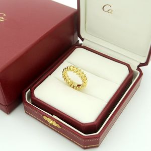 Bague de créateur de luxe Bullet Ring Taille 5-11 Conception d'ongles personnalisée Mode Bague de tempérament neutre polyvalente Haut de gamme Luxe Mode Simplicité