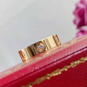 Anillo de diseñador de lujo anillo de pareja anillos de diamantes estilo clásico de moda adecuado para el compromiso de la fiesta de aniversario muy hermoso agradable