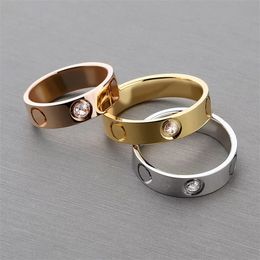 Luxe designerringen voor vrouwen liefdesring diamanten verlovingscadeau huwelijkscadeau 18K verguld staal 4 mm 5 mm maat 6-10 mode zilveren roségoud dames herenring nagelring