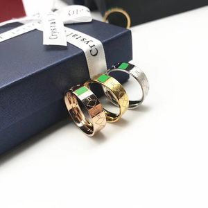 Luxe Designer Rings Sieraden Womens Designer Rvs Band Ringen Mode-sieraden Heren Bruiloft Belofte Ring Dames Geschenken 2201151D