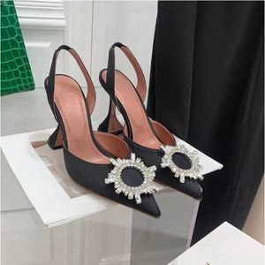 Luxe Designer Sandalen Top Jurk Schoenen Strik Kristal Diamant Decoratie Transparante AMPVC Wijnbeker Hakken