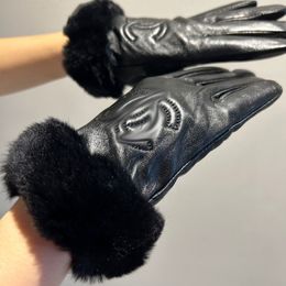 Luxe Designer Schapenvacht Handschoenen Dames Echt Lederen Handschoenen Hoge Kwaliteit Dame Bont Handschoen Winter Mode Accessoires Met Doos