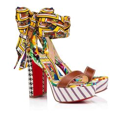 Hoge hakken vrouw rode sandalen jurk schoenen sexy dame zomer pompen vrouwen platform sandale du desert alta 130 mm 35-43 luxe designer schoen