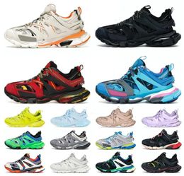 Zapatos de diseño de lujo Paris Triple S 3.0 Deportes Moda Hombres Zapatillas Runner Rojo Amarillo Gris Blanco Metálico Sivler Blanco Negro Azul Rosa Mujeres Entrenadores Con caja