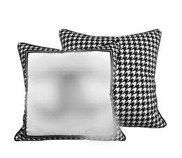 Impresión de señalización de diseñador de lujo Patrón de almohada de patrón de pecho clásico Cubierta de cojín de almohada para el hogar
