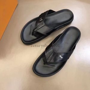 Luxury Designer Slides Platform Platepers Bom Dia Flat Comfort Mule Moule Geatine en cuir Sandales Boucle Flip Flops Summer Beach Chaussures 5.14 01