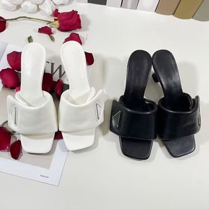 Sandalias de cuero de oveja suave de diseñador de lujo, zapatos de tacón Muilezels, zapatillas deslizantes para mujer, talla 35-40 con caja