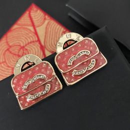 Pendientes de diseñador de lujo Carta de marca de la marca High-Grout Brass Latter Bag Fashion Fashion Women Wedding Jewelry Gift