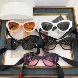 Lunettes de soleil de créateurs de luxe 22p New Polygonal Cat Eye Hip Hop Fan Star Star Fashion Sunglasses PR07YS