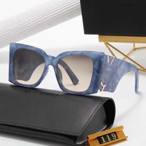 Des lunettes de soleil de créateurs de luxe marque des lunettes de soleil des lunettes de soleil cool lunettes de soleil de haute qualité pour femmes verres masculins des lunettes de soleil féminines UV400 les lentilles unisexes 3