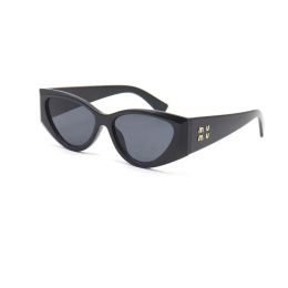 Luxe designer zonnebril Klassieke damesbril Senior brillen Merk MI U Fashion Sport Driving zonnebril