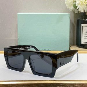 Lunettes de soleil de créateurs de luxe pour hommes et femmes Hordeux lunettes de mode classiques Épaisse plaque noire carrée carrée lunettes de lune