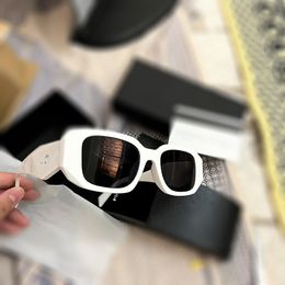 Gafas de sol de diseñador de lujo para mujer, gafas de ojo de gato, gafas de sol de marca unisex, marco cuadrado irregular, gafas para hombre con caja