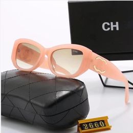 Gafas de sol de diseñador de lujo para mujeres Enero Mejor exportación Costa Gafas Metal Logat Ligera solar Read Read GAJAS Puentes Mismo estilo UV Protección UV con caja