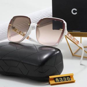 Gafas de sol de diseño de lujo Hombre Mujer Gafas de sol rectangulares Diseñador unisex Gafas de sol Gafas de sol Marco retro Diseño de lujo UV400 con caja buena