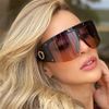 Lunettes de soleil de luxe Sunglasses Hommes Femmes Lunettes de vue en plein air Eaufliner Eyewear PC Cadre Mode Classic Lady Lady Verres Miroirs