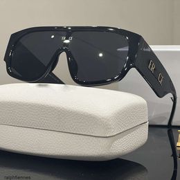 Gafas de sol de diseñador de lujo Gafas de sol para mujeres Gafas de sol de lujo Fashion Fashion UV400 Goggle con caja de gafas retro de alta calidad Factory de fábrica de viajes