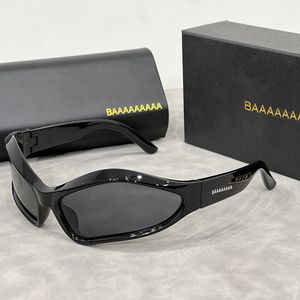 Gafas de sol de diseñador de lujo Hombres Mujeres Gafas de sol Marca clásica Gafas de sol de lujo Moda UV400 Gafas con caja Gafas retro Tienda de viajes de alta calidad es un buen regalo