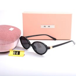 Gafas de sol de diseñador de lujo lente ovalada gafas de sol casuales para mujeres vasos fotográficos al aire libre viajar con caja original