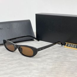 Gafas de sol de diseñador de lujo Gafas de sol de estilo de niña picante para mujeres Sexy tendencia de tendencia de regalos sombreado de playa gafas polarizadas con caja