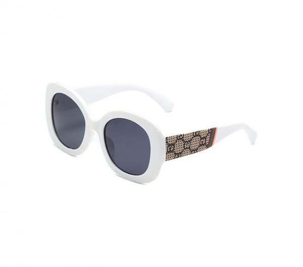 Diseñador de lujo Gafas de sol vino rojo Marco blanco Lente redonda pequeña Tendencia de moda Antideslumbrante Uv400 Anteojos casuales para Wamen Classic 9091 gooci Gafas de sol retro