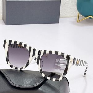 Luxe Designer Zonnebrillen Dames Heren Volledig frame Gemengde kleur Paars Antireflectie Sierplank Uv-bescherming Fashionr Stijl Uniek merk Rechthoek