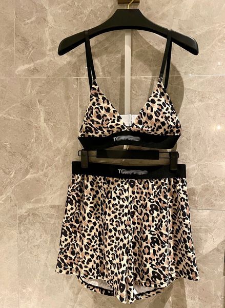 Traje de baño de diseñador de lujo con estampado de leopardo, conjunto de bikini sexy con ombligo expuesto para mujer, pantalones cortos, traje de baño dividido