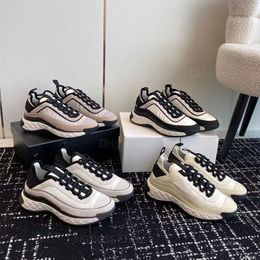 Luxe designer tennisschoenen damesmode Wit zwart Veterplatform Runway sneakers Casual wandelschoenen