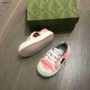 luxe designer peuterschoenen rubberen band ontwerp baby casual schoenen maat 20-25 wandelschoenen voor jongens meisjes doos verpakking aug30