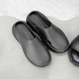 Macaron unisex luxe sandaal beroemde designer vrouw tory mannen Schuimrubber muiltjes Reliëf driehoekige schoen zwembad strand glijbanen comfort In elkaar grijpende uitgesneden slipper