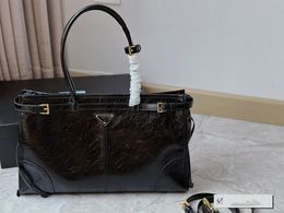 Sac fourre-tout de concepteur de luxe Femme sac à main de haute qualité.